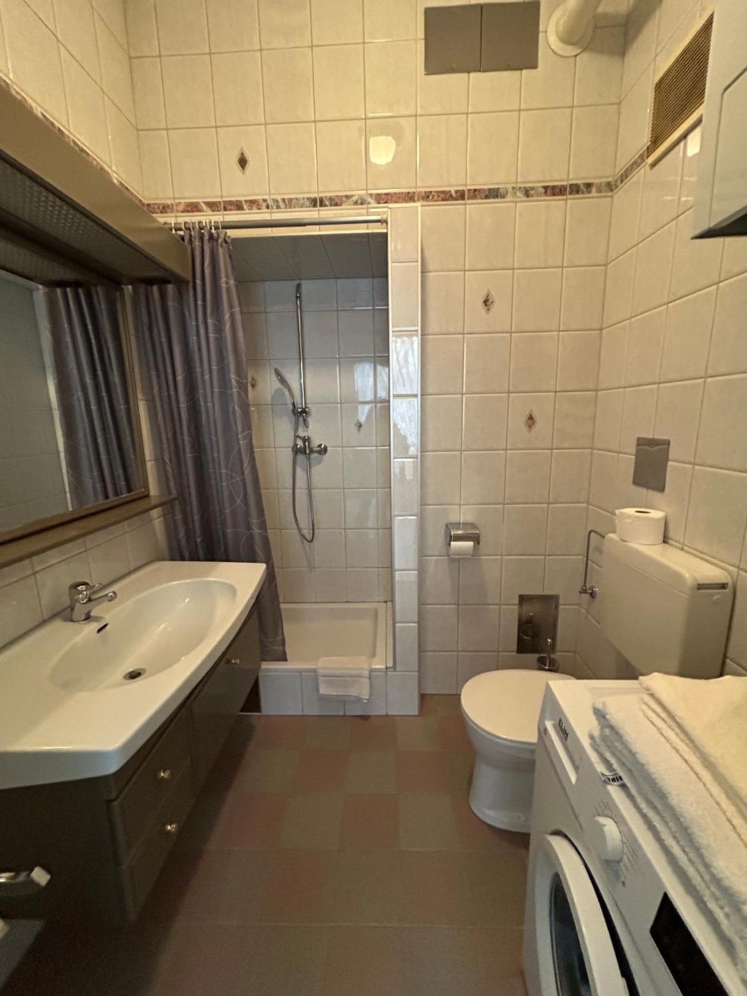 Reiner Apartment เวียนนา ภายนอก รูปภาพ